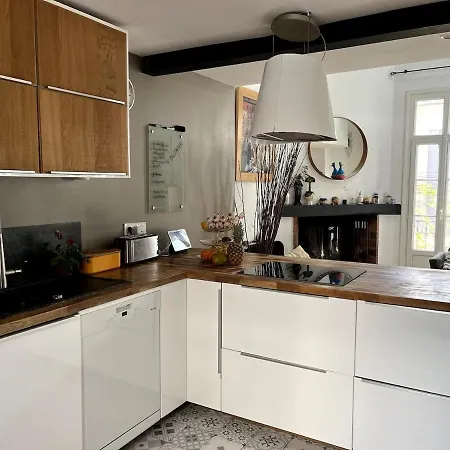 Appartement Loft, Terrasse, Montpellier, Quartier Carre Du Roi, Arceaux,