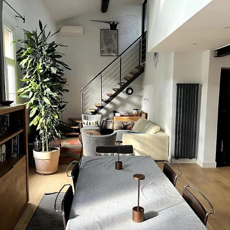 Appartement Loft, Terrasse, Montpellier, Quartier Carre Du Roi, Arceaux, Montpellier